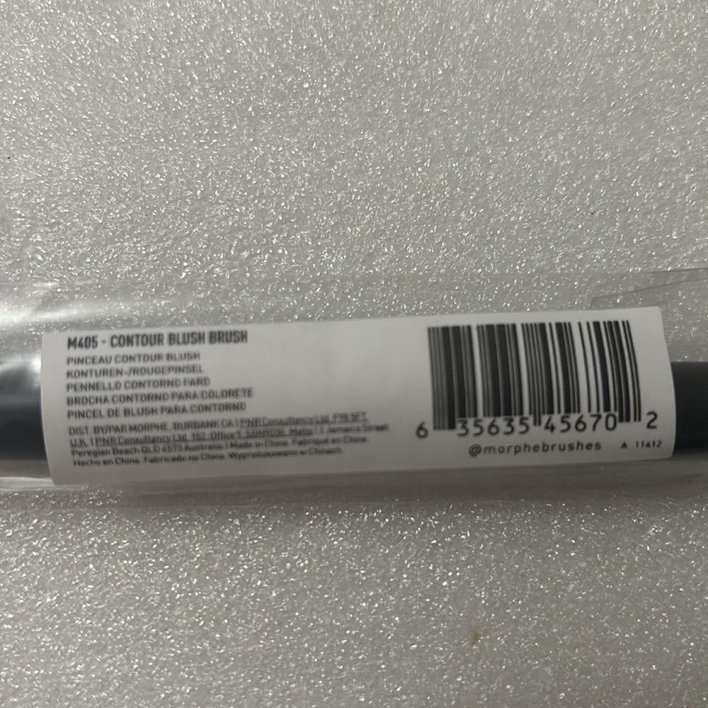 Morphe M405 Professional Contour Blush Brush with Black Handle Makeup Skincare - Picture 6 of 6